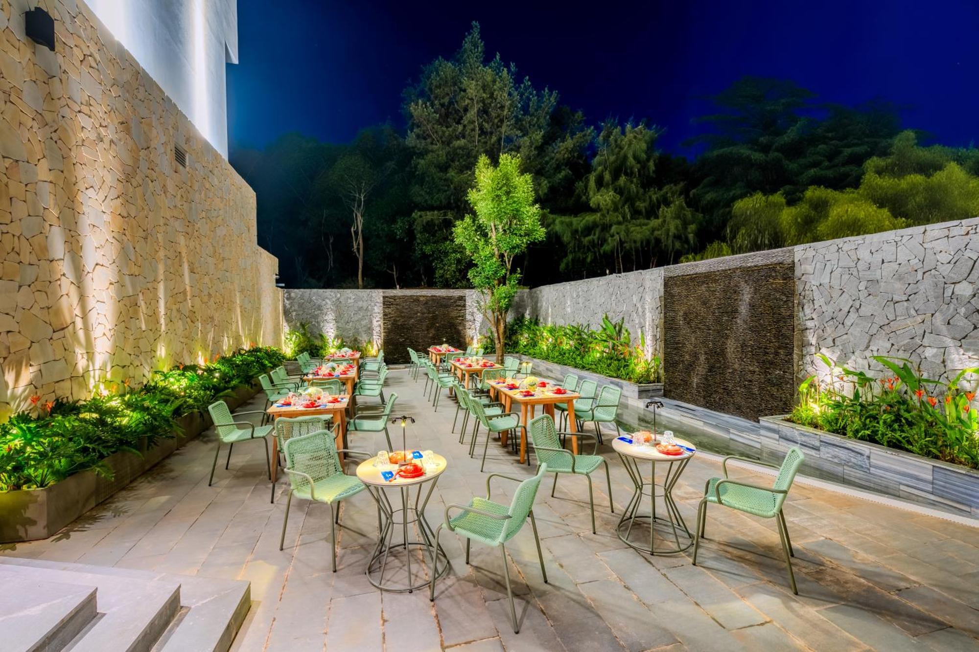 Poseido Hotel Quang Binh Dong Hoi Exterior foto